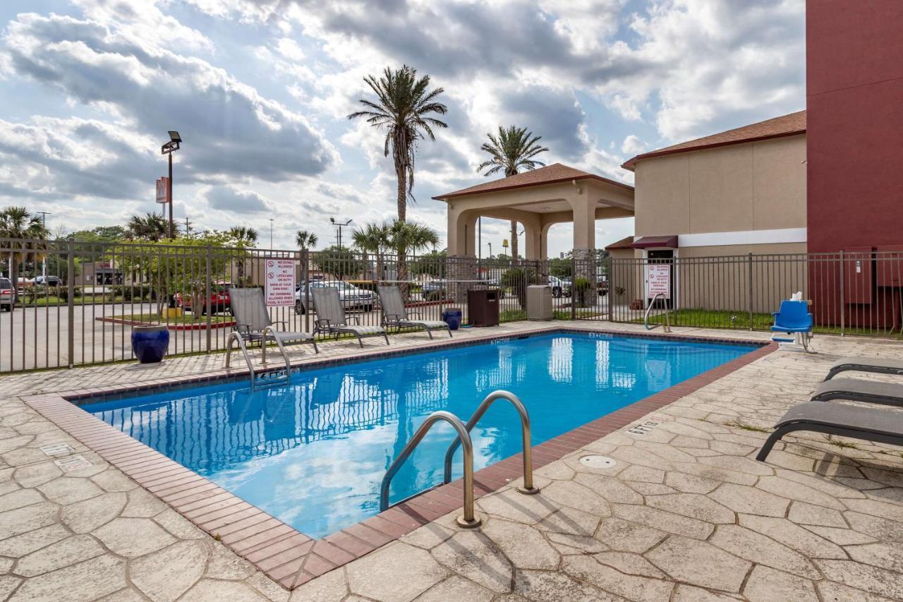 Best Western Plus Orange County Vidor Esterno foto