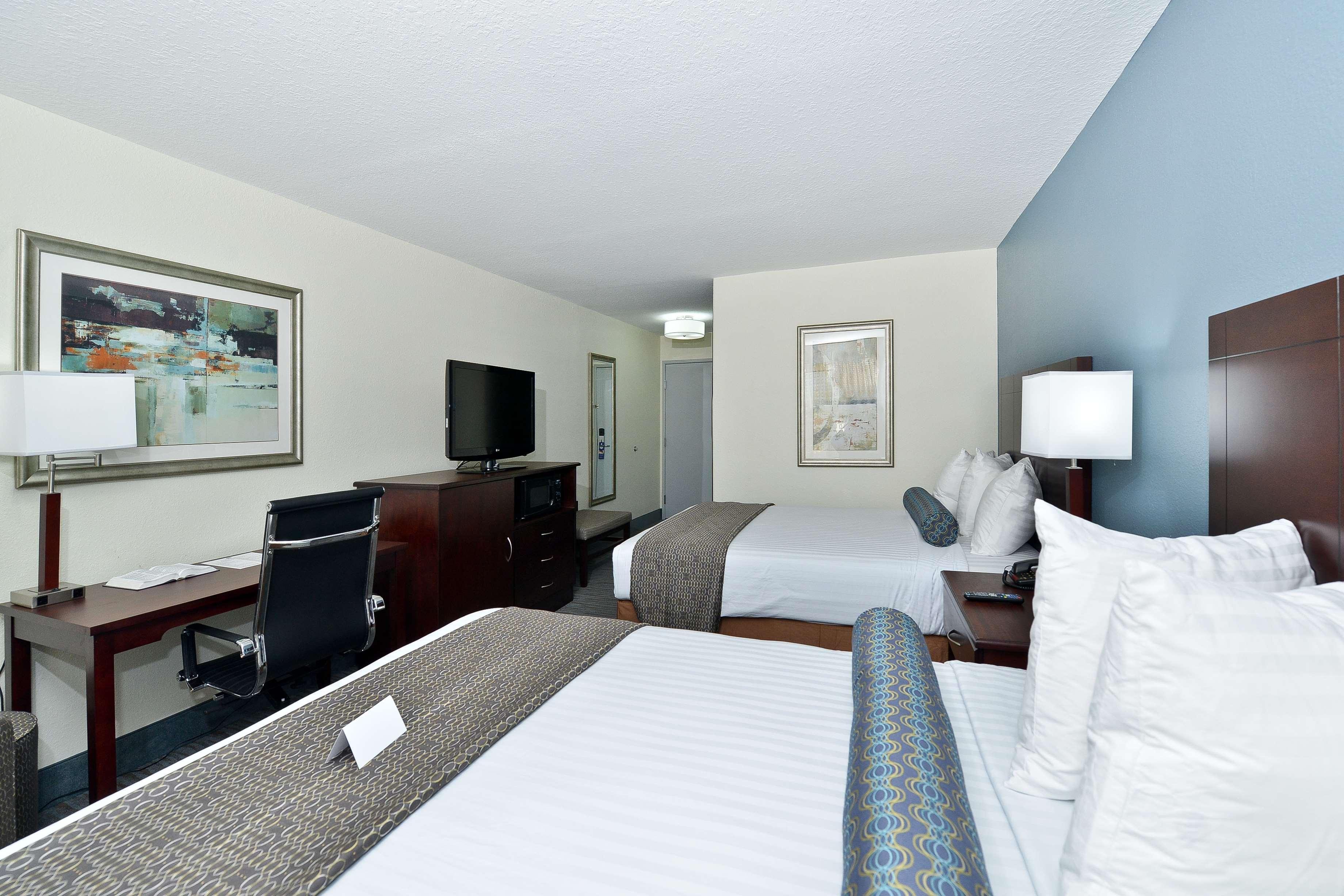 Best Western Plus Orange County Vidor Esterno foto